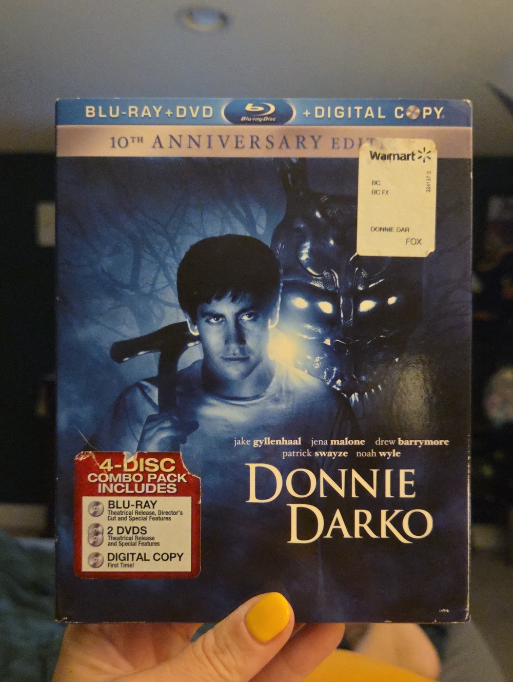 Donnie Darko 10th Anniversary Edition Blu-ray + DVD - 4 Disc Set